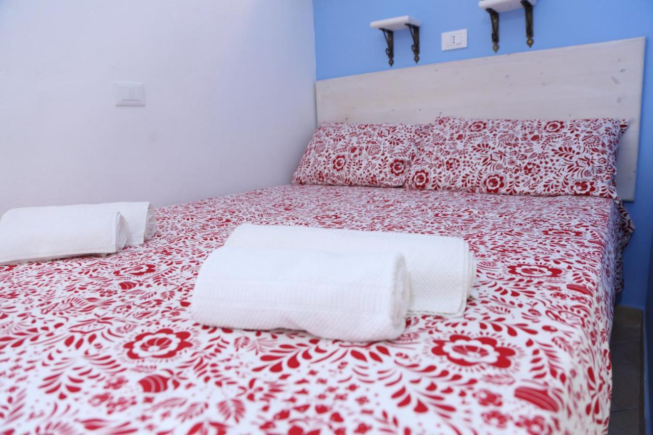 Fiamma Apartment เชฟาลู ภายนอก รูปภาพ