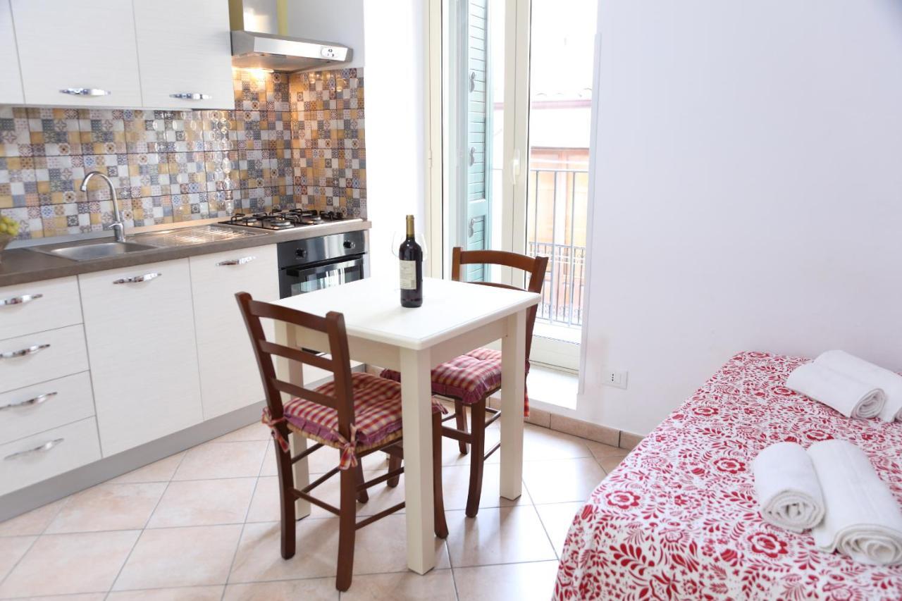 Fiamma Apartment เชฟาลู ภายนอก รูปภาพ